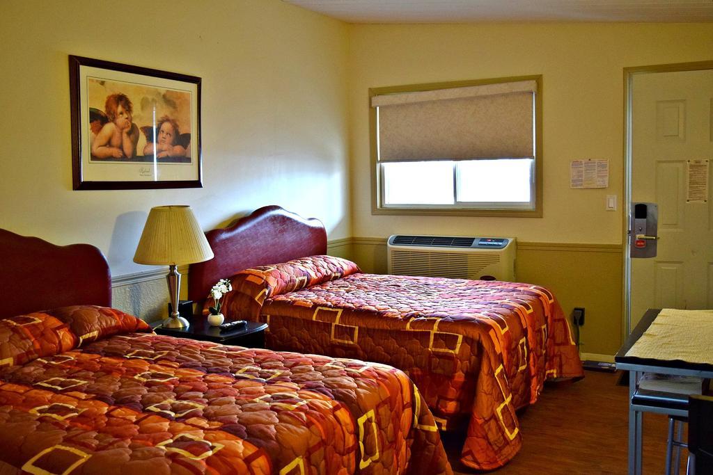 Centre Suite Inns Motel Bonnyville Zimmer foto